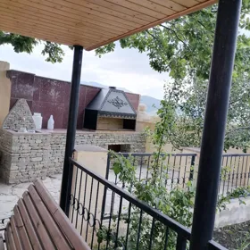 In Khizi 204.0 m² house with 8.0 rooms is for sale - Image 4