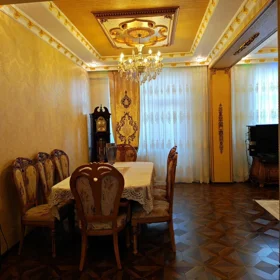 In Sumgayit 142.0 m² apartment is for sale - Image 3