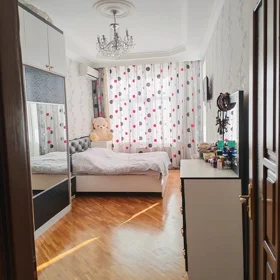 In Sumgayit 142.0 m² apartment is for sale - Image 5