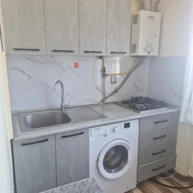 In Baku 60.0 m² apartment is for sale - Image 3