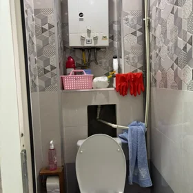 In Baku 64.0 m² apartment is for sale - Image 6