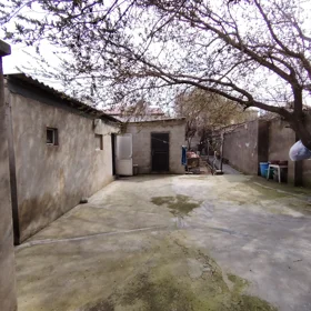 In Baku nan acre land is for sale - Image 3
