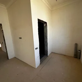 In Khirdalan 220.0 m² commercial is for sale - Image 3