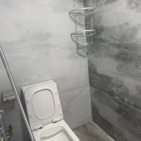 In Binəqədi rayonu 76.0 m² apartment is for sale - Image 3