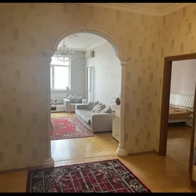 In Baku nan m² apartment is for sale - Image 5