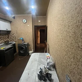 In Khirdalan 70.0 m² apartment is for sale - Image 9