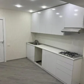 In Baku 65.0 m² apartment is for sale - Image 5