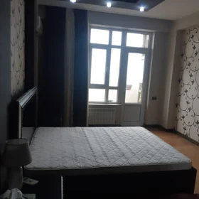 In Baku 85.0 m² apartment is for rent - Image 2