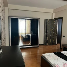In Baku 85.0 m² apartment is for rent - Image 10