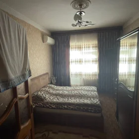 In Baku 90.0 m² apartment is for sale - Image 3