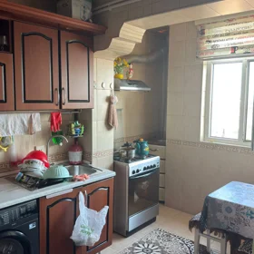 In Baku 90.0 m² apartment is for sale - Image 6