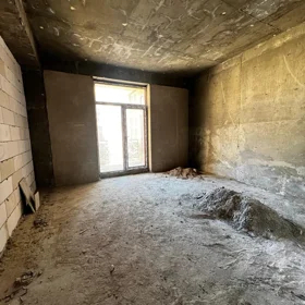 In Baku 172.0 m² apartment is for sale - Image 10