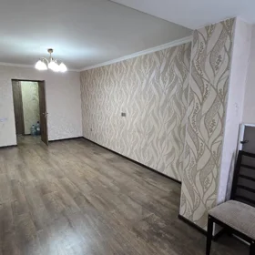 In Baku 70.0 m² apartment is for rent - Image 2
