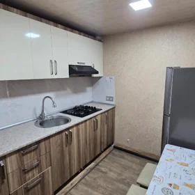 In Baku 70.0 m² apartment is for rent - Image 5