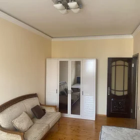 In Baku 120.0 m² apartment is for rent - Image 3