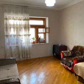 In Baku 135.0 m² apartment is for rent - Image 5