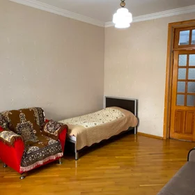 In Baku 135.0 m² apartment is for rent - Image 6