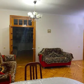 In Baku 135.0 m² apartment is for rent - Image 10