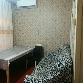 In Baku 41.0 m² house with 2.0 rooms is for rent - Image 2