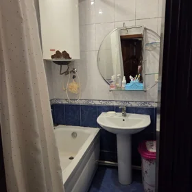 In Baku 86.0 m² apartment is for rent - Image 5