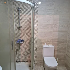 In Baku 80.0 m² apartment is for rent - Image 7
