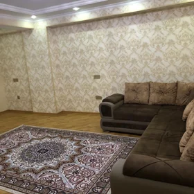 In Baku 110.0 m² apartment is for rent - Image 3
