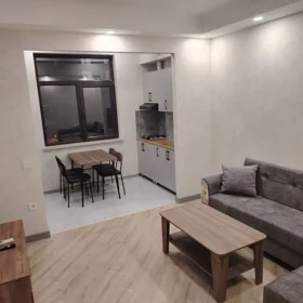 In Baku 60.0 m² apartment is for rent - Image 5