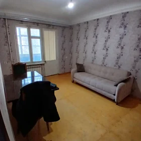 In Baku 95.0 m² apartment is for sale - Image 2