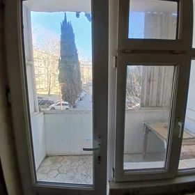 In Baku 95.0 m² apartment is for sale - Image 3