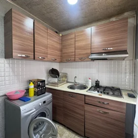 In Baku 70.0 m² apartment is for sale - Image 8