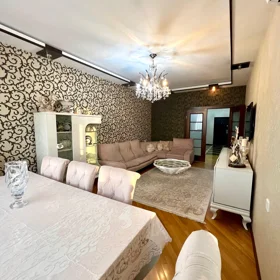 In Baku 117.0 m² apartment is for sale - Image 5