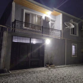 In Baku 210.0 m² house with 6.0 rooms is for sale - Image 9