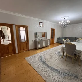In Suraxanı rayonu 5.0 m² house with 5.0 rooms is for sale - Image 3