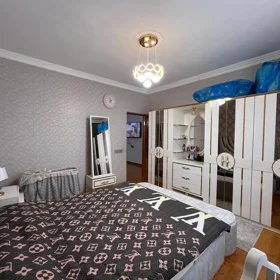 In Suraxanı rayonu 5.0 m² house with 5.0 rooms is for sale - Image 5