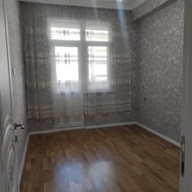 In Baku 70.0 m² apartment is for rent - Image 4