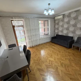 In Baku 110.0 m² apartment is for sale - Image 3