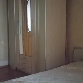 In Baku 69.0 m² apartment is for sale - Image 3