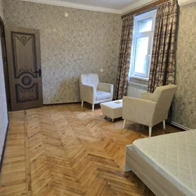 In Baku 45.0 m² apartment is for rent - Image 4