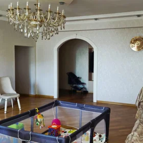 In Baku 122.0 m² apartment is for sale - Image 4