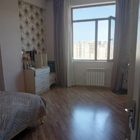 In Baku 70.0 m² apartment is for sale - Image 4
