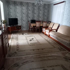 In Binəqədi rayonu 80.0 m² house with 3.0 rooms is for sale - Image 3