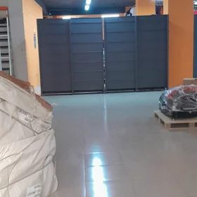 In Xətai rayonu 300.0 m² commercial is for rent - Image 2