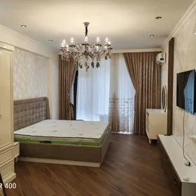 In Baku 85.0 m² apartment is for rent - Image 2