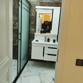 In Baku 85.0 m² apartment is for rent - Image 5