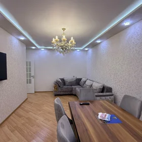 In Baku 77.0 m² apartment is for sale - Image 2