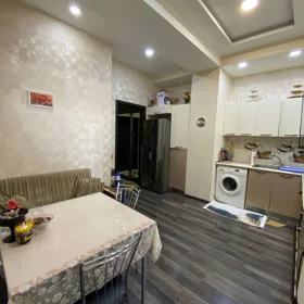 In Binəqədi rayonu 75.0 m² apartment is for sale - Image 6