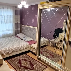 In Baku 100.0 m² apartment is for sale - Image 2
