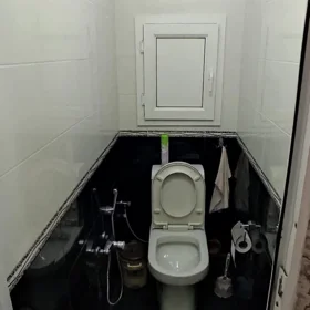 In Baku 100.0 m² apartment is for sale - Image 3