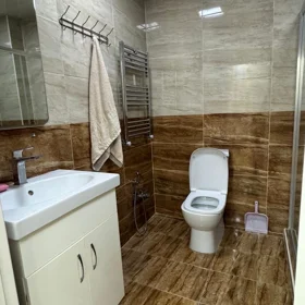 In Baku 120.0 m² apartment is for sale - Image 10