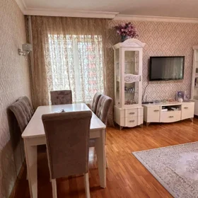 In Baku 110.0 m² apartment is for sale - Image 4